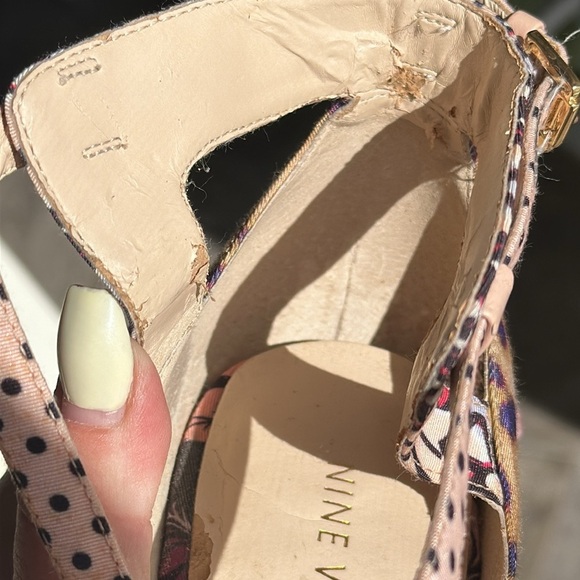 Nine West floral slingback size 8 open toe heel with front straps - Picture 15 of 15